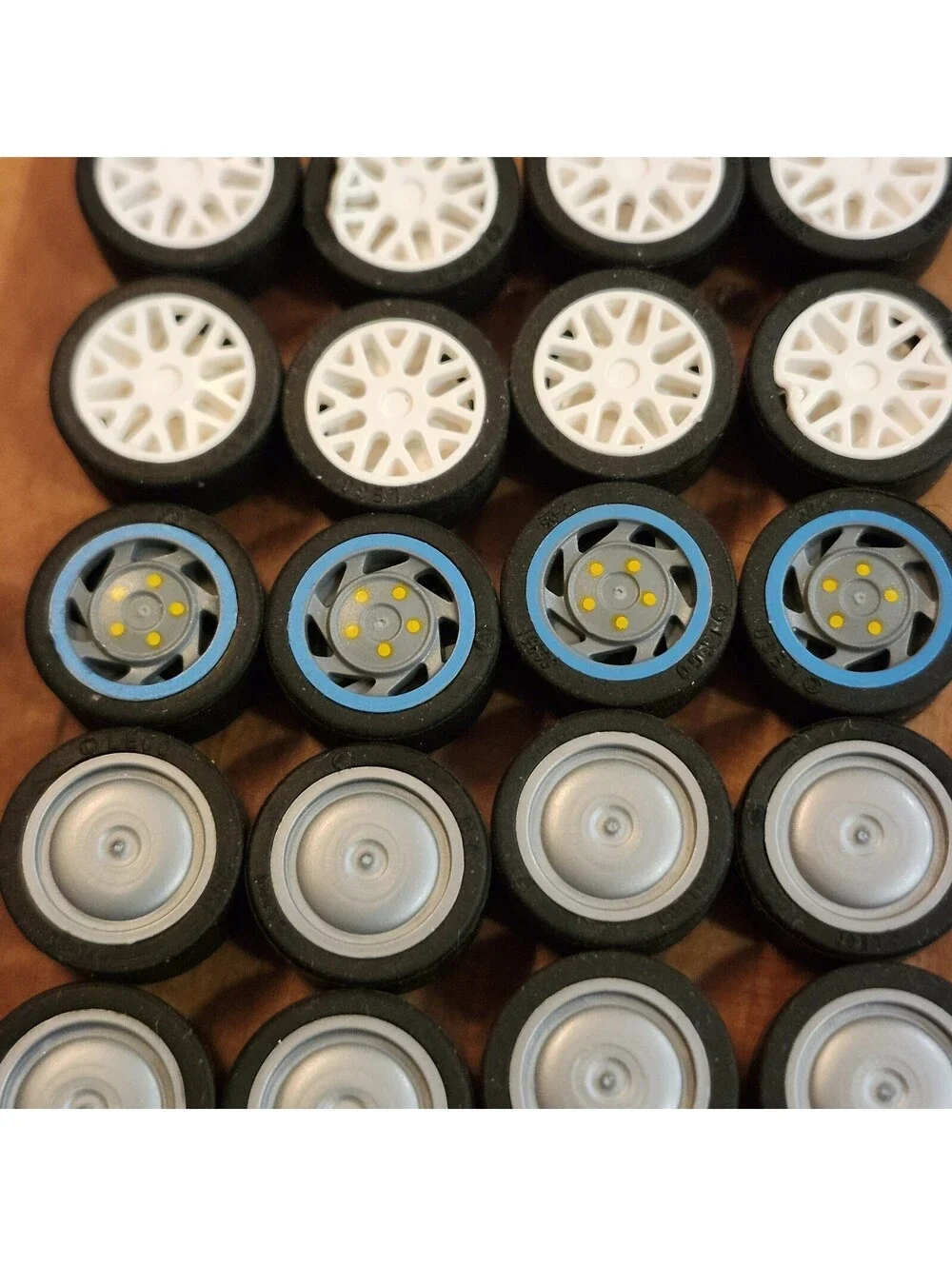 Lego 25 tires